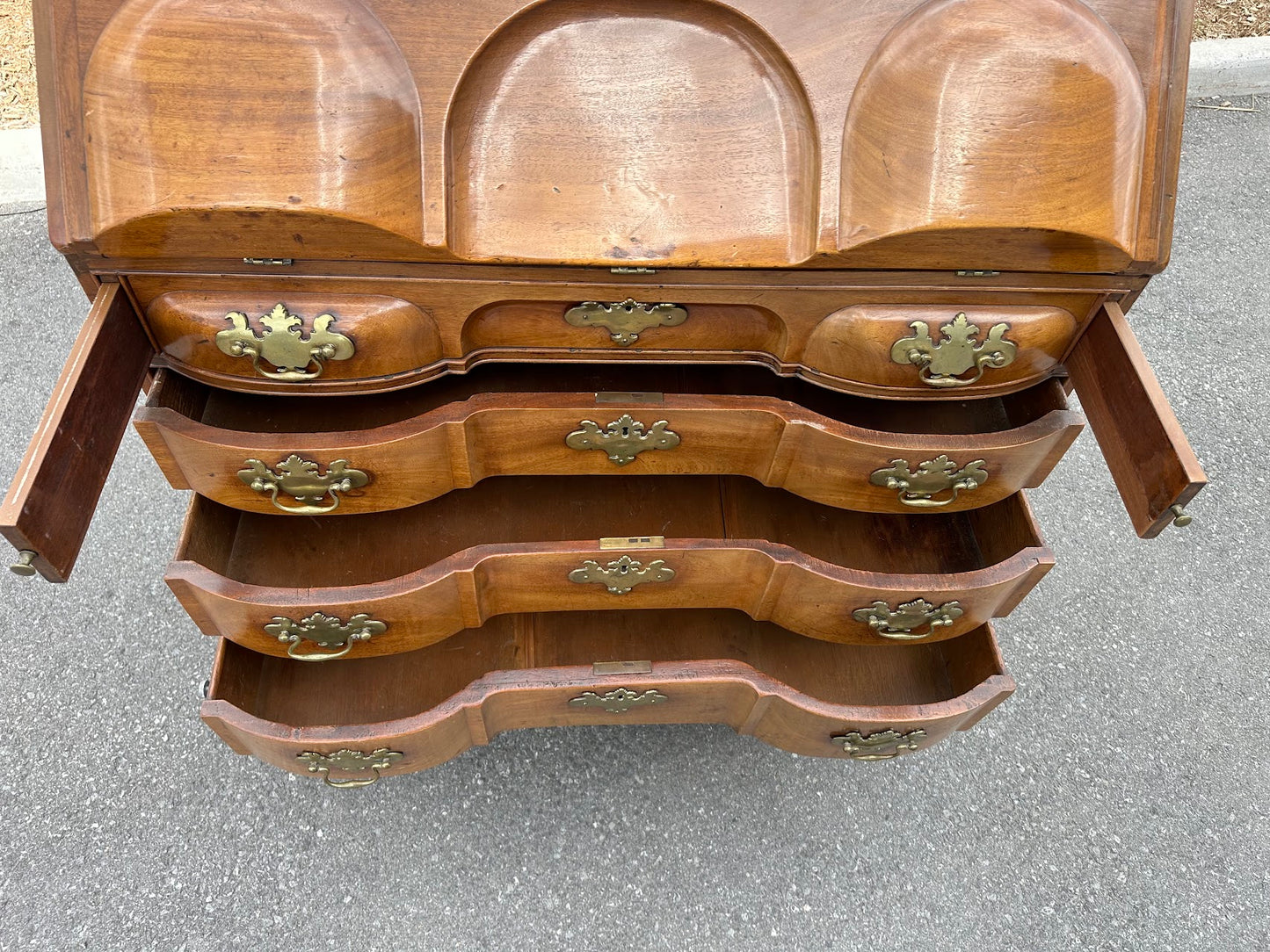 Boston Block Front Desk